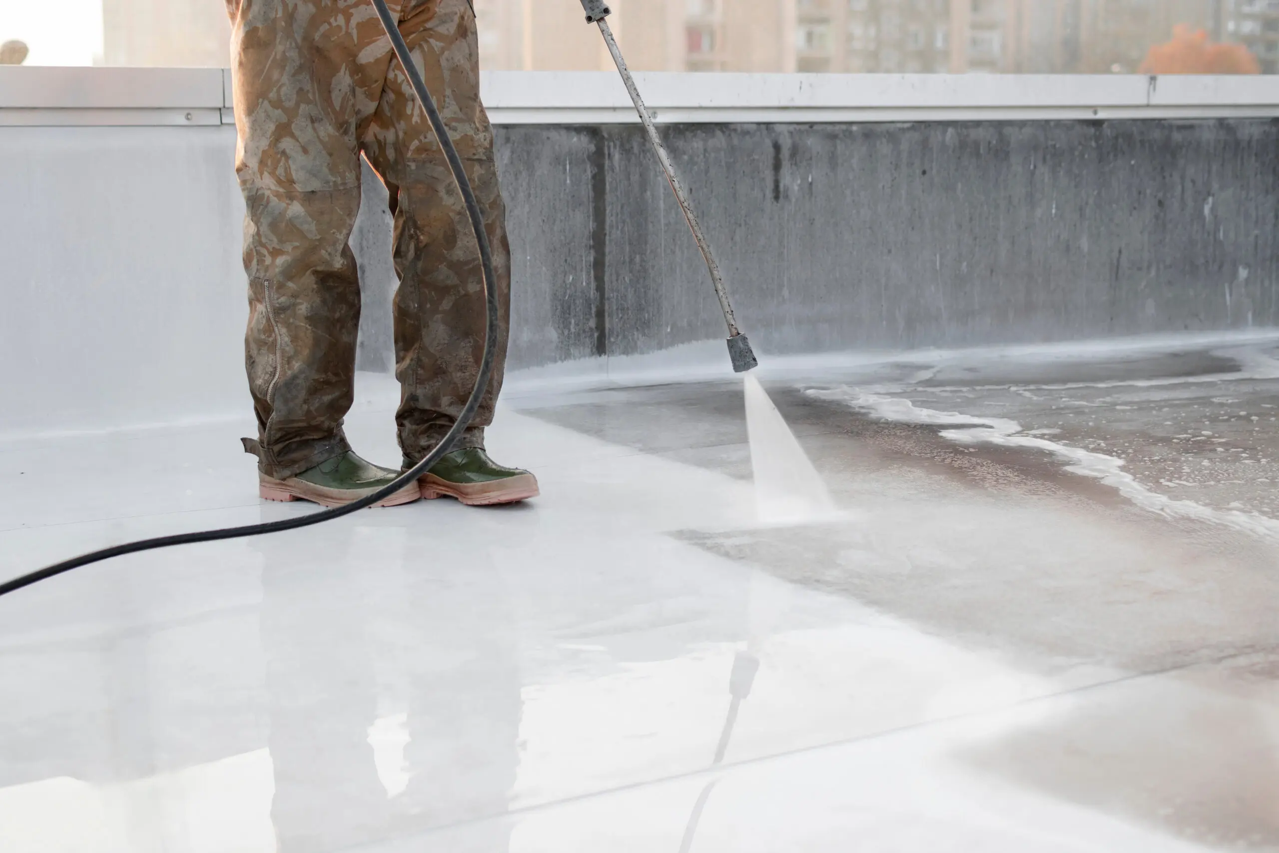 Commercial and Residential Power Washing Services